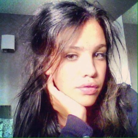 Although the exact date is unknown, it is believed that Esther Haddad dated her ex-husband Jose Canseco for some time before making things serious between them. 